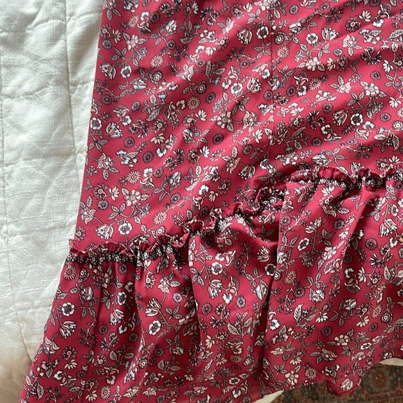 red floral midi dress - Picture 4 of 4